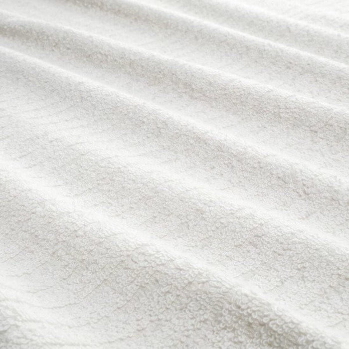 A close-up of the soft and fluffy texture of a white  towel from the Ikea 6 Piece Combo Set.