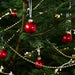 A holiday chirstmas tree made with the pearl garland, adding a unique and elegant twist to the traditional decoration90468140