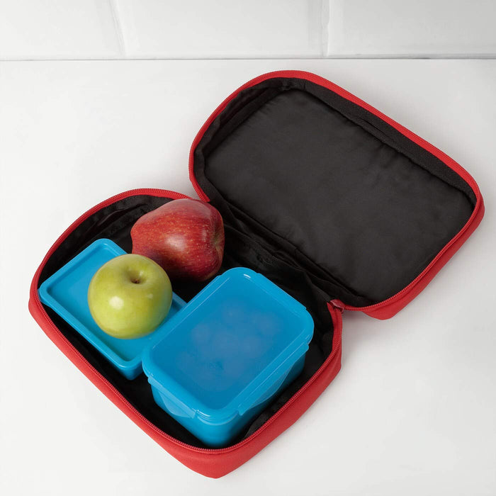 Take your lunch on-the-go with ease, thanks to this lightweight and durable lunch bag from IKEA 00461416