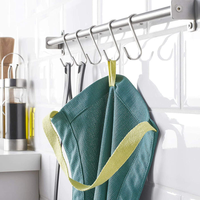 A IKEA apron with a small loop for hanging 30464381