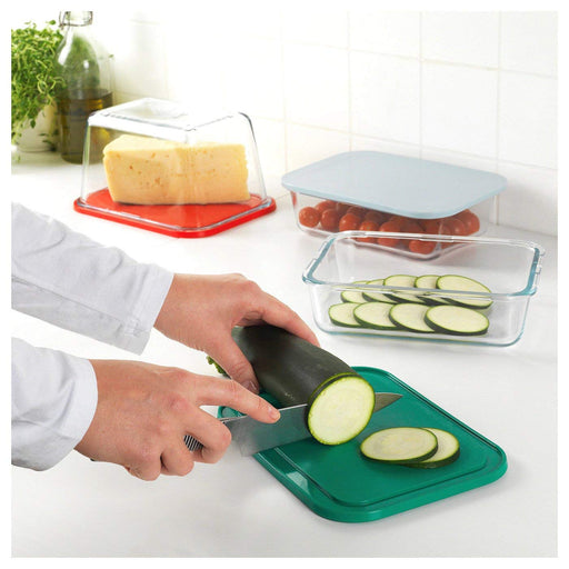 A rectangular bamboo chopping board with a sturdy and durable surface, ideal for preparing food in the kitchen