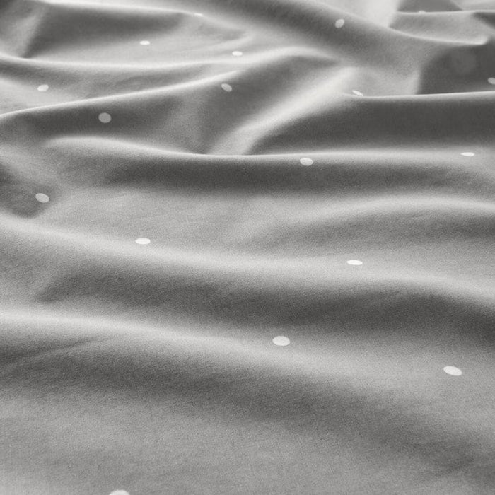 A close-up shot of IKEA's duvet cover in a soft with a matching pillowcase   40488937