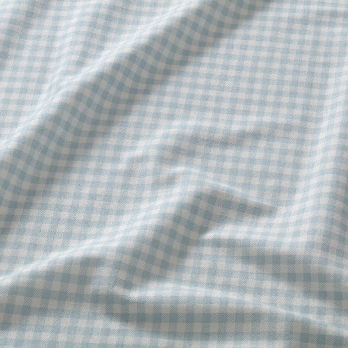 Close-up image of pink cotton flat sheet from IKEA 00454798