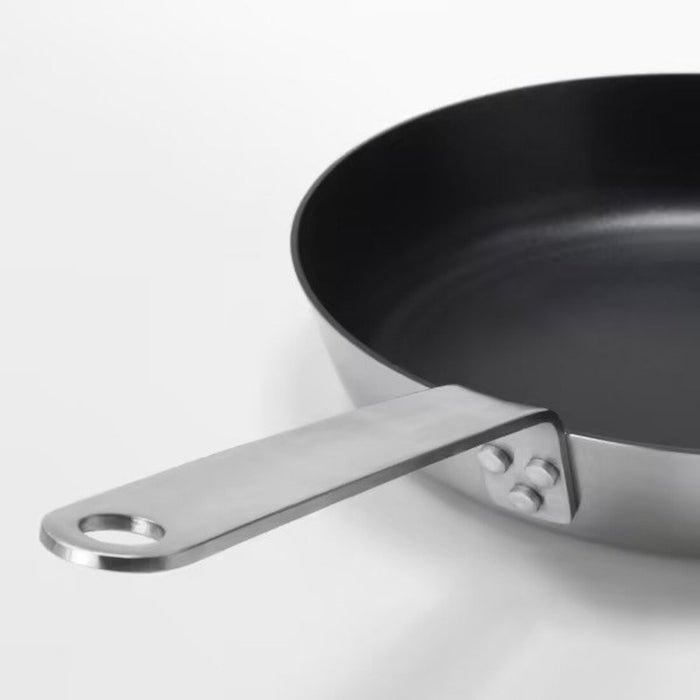 A non-stick frying pan with a comfortable handle from Ikea. 90368876