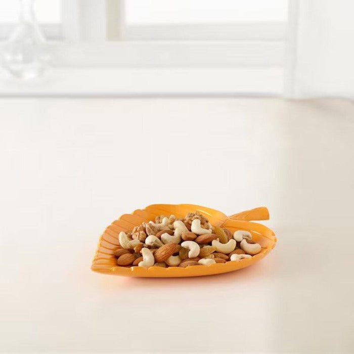 The IKEA Decoration Leaf is fullied with cashew nuts 60541873