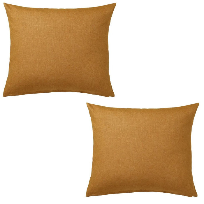 The cushion cover is made of ramie, a hard-wearing natural material with a slightly irregular texture 60456544 